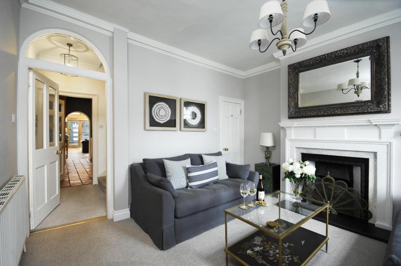 Dolls House - Luxury Townhouse *Sleeps 10* Vila Henley-on-Thames Exterior foto