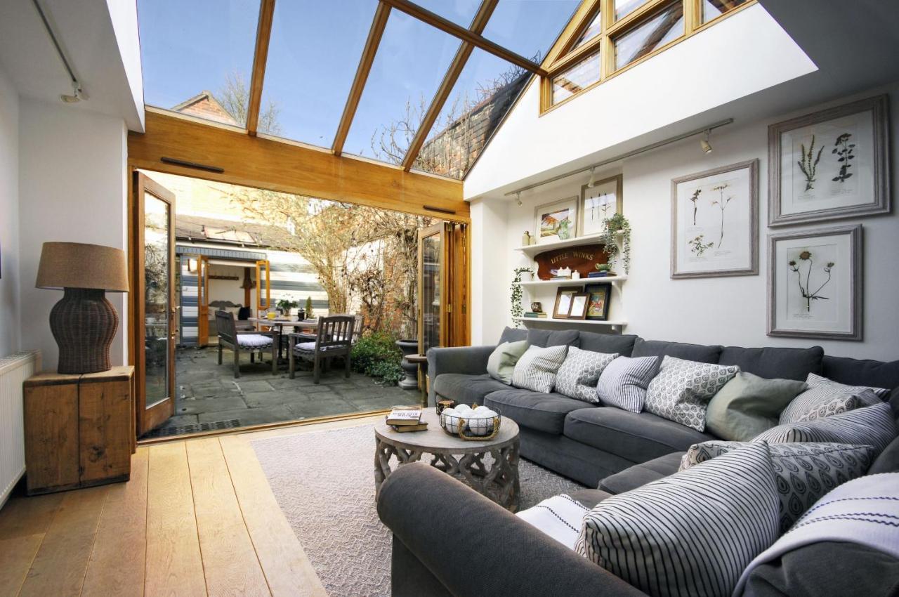 Dolls House - Luxury Townhouse *Sleeps 10* Vila Henley-on-Thames Exterior foto