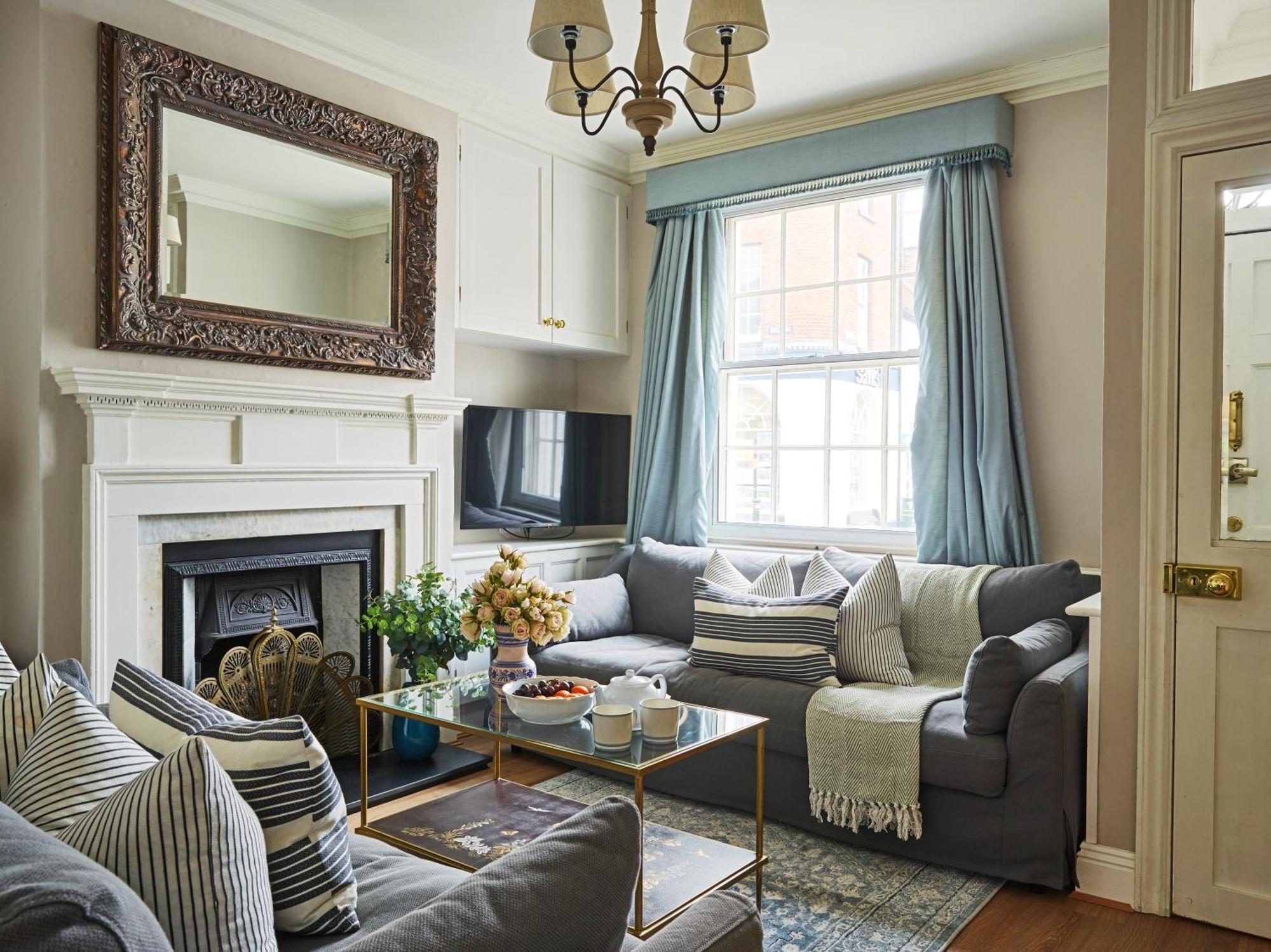 Dolls House - Luxury Townhouse *Sleeps 10* Vila Henley-on-Thames Exterior foto